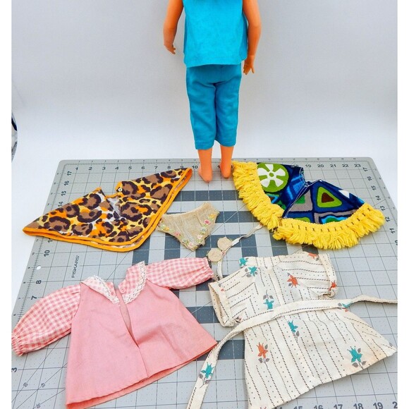 Ideal Crissy Family Doll Clothing Lot Pantsuit Cape Unbranded Homemade - Picture 2 of 12